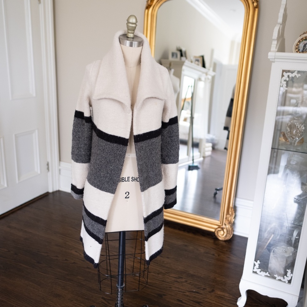 Sweater Coat / Cardigan